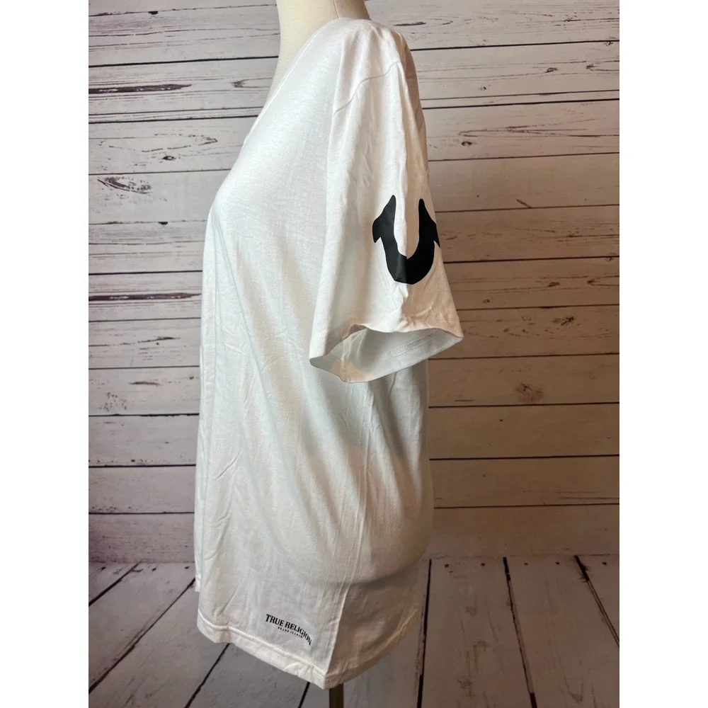 True Religion Tee Shirt Graphic White Mens Large Short‎ sleeve Vneck NWOT Black